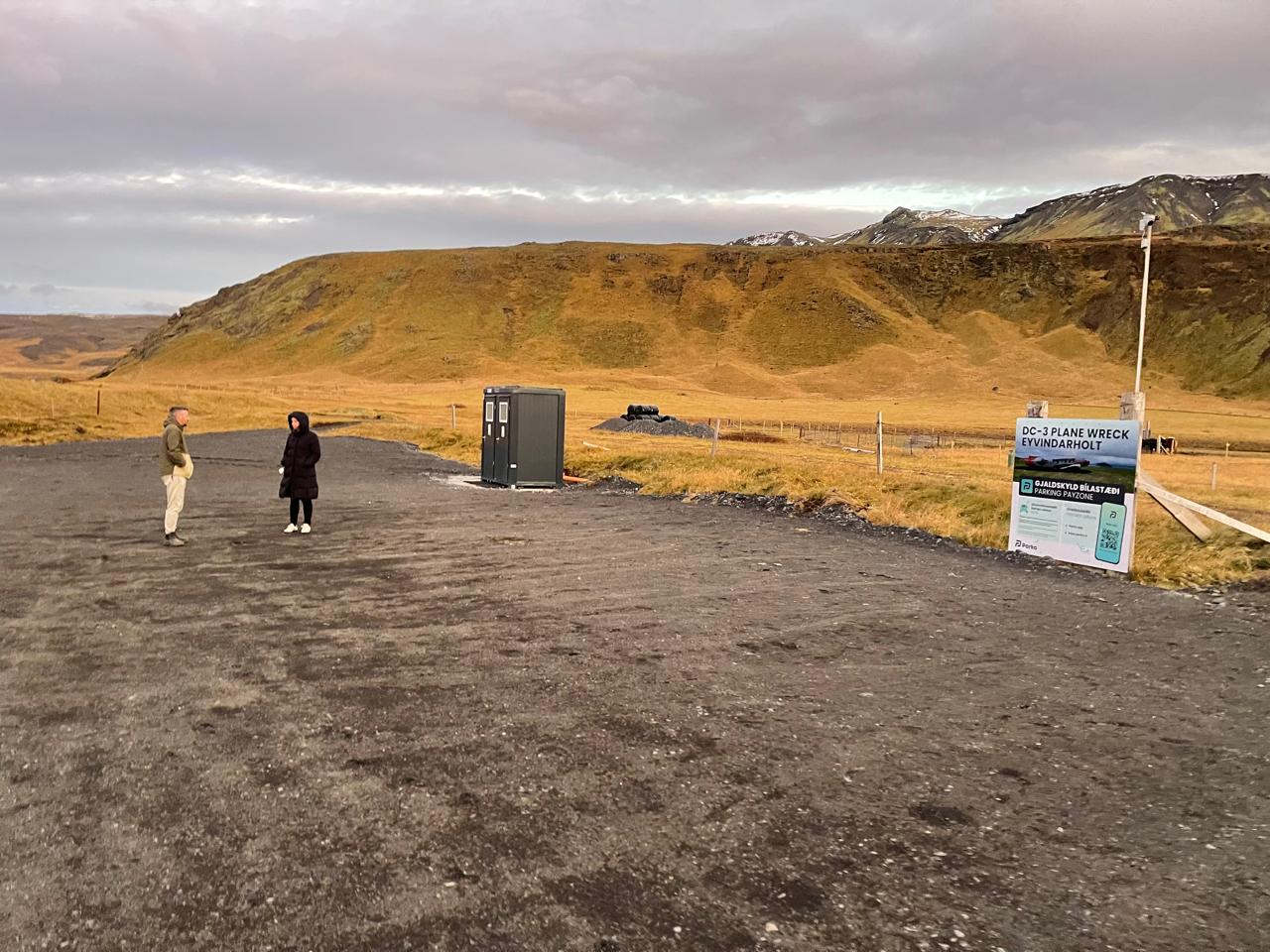 Parking area at the Eyvindarholt DC-3 Plane Wreck
